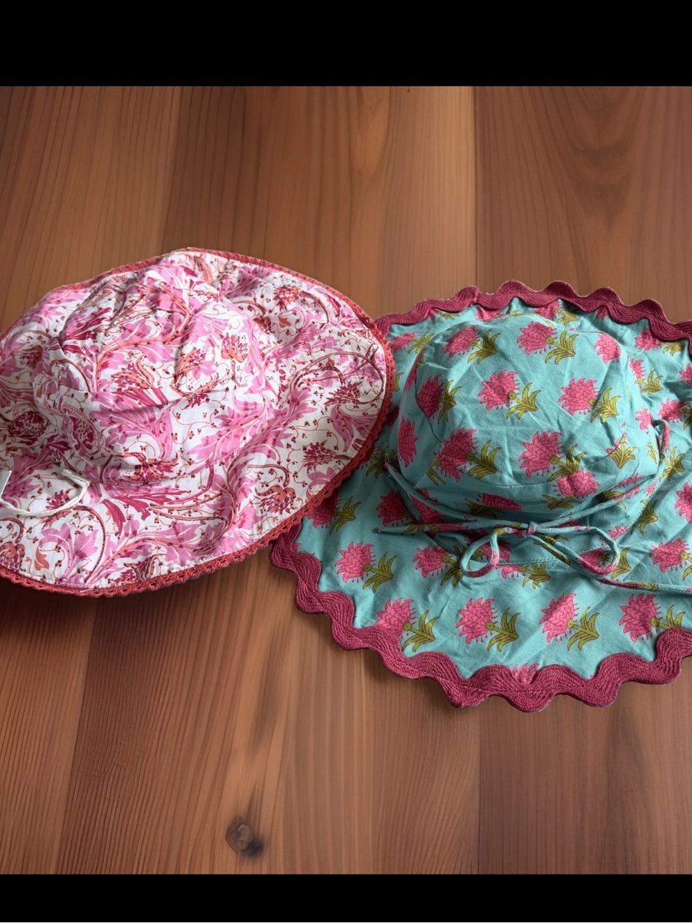 Lot of 2 YO BABY Sun Hats Girls Toddler
OS Boho Prints Reversible Floppy Hat NWT